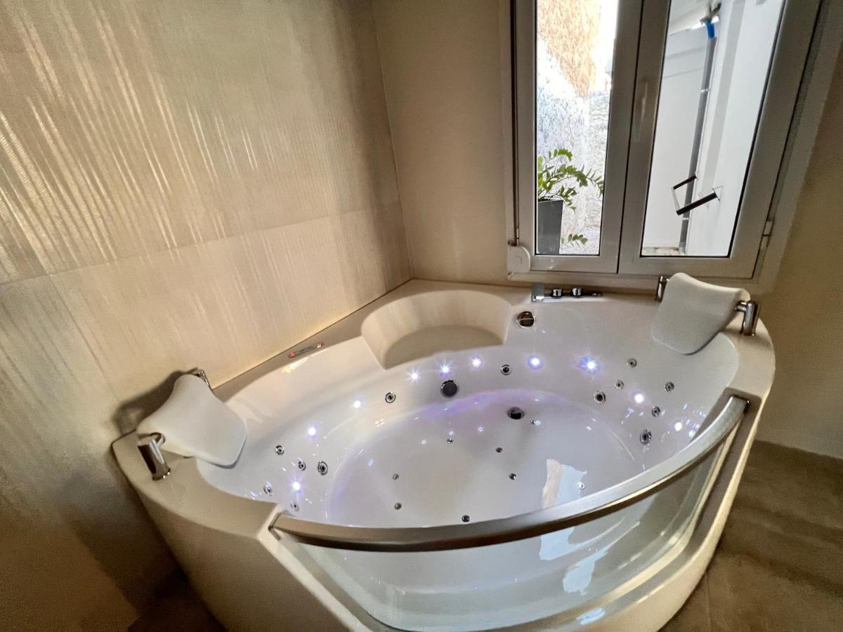 Perla Coco Jacuzzi Hanya