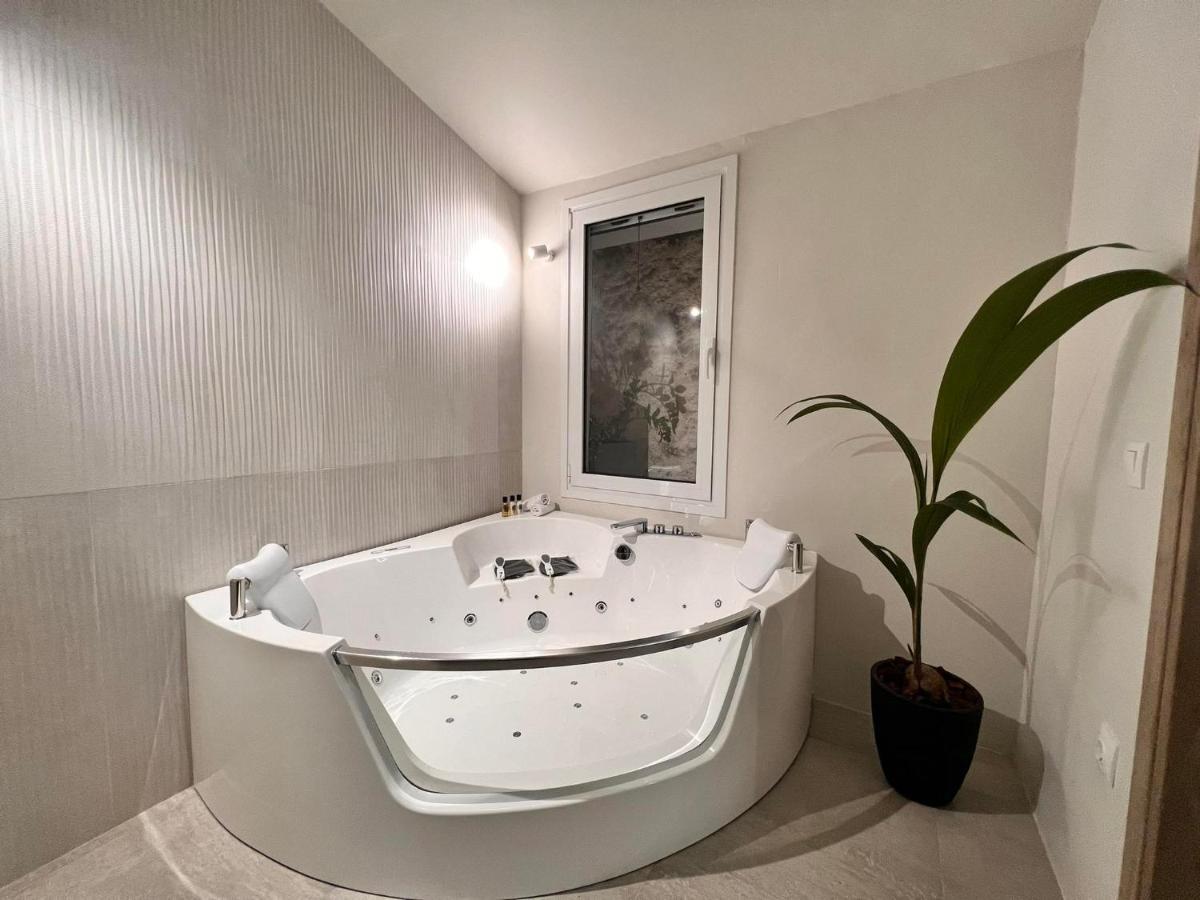 Perla Coco Jacuzzi Апартаменты
